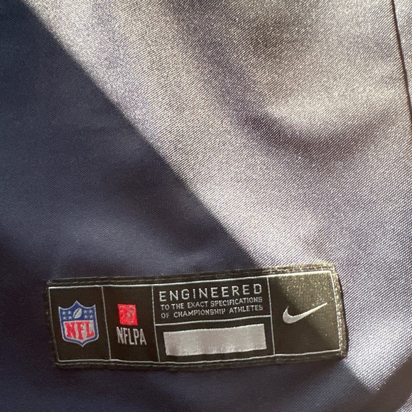 Nike Men's Navy and Red Football Jersey - Picture 3 of 4